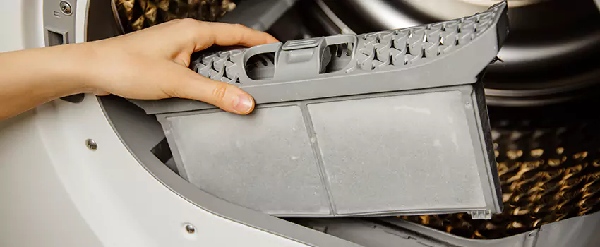 Signs Of A Clogged Dryer Lint Trap in Aventura, Florida
